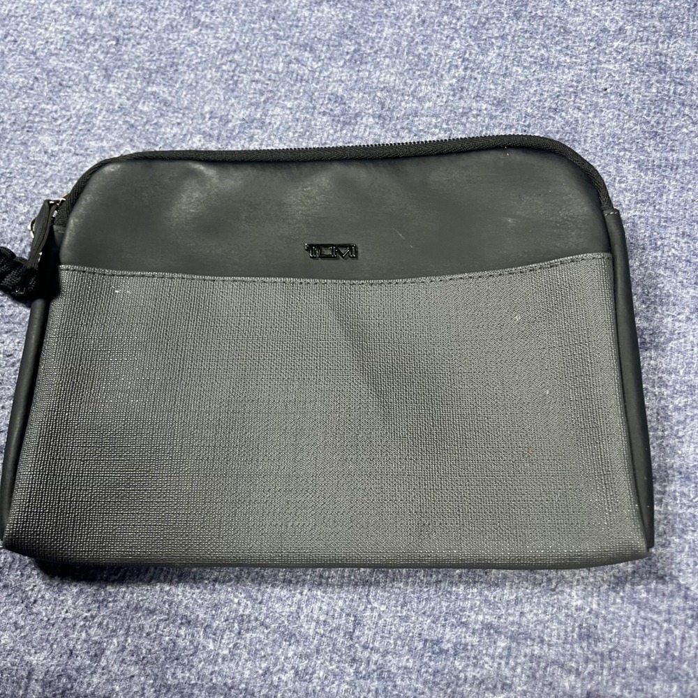 TUMI for Delta Black Gray Ballistic Nylon Travel Makeup Bag Pouch Tech Organizer